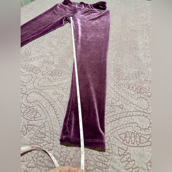 Women with Control Purple Velvet Leggings - XS - Picture 4 of 13